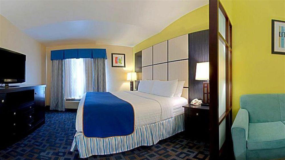 Готель Super 8 By Wyndham Irving Dfw Airport/South Екстер'єр фото